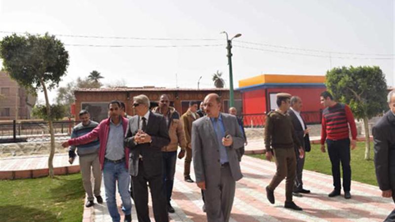 بـافتتاح 90 مشروعًا..