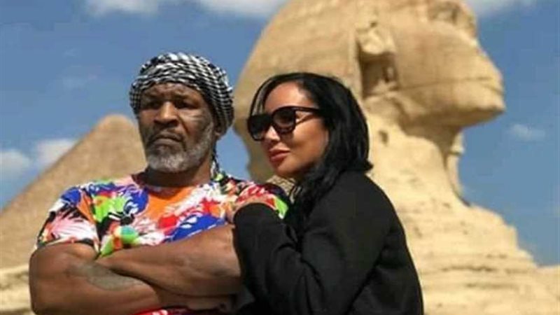 تايسون وزوجته في