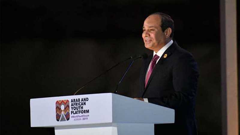 تكريم الرئيس للشباب