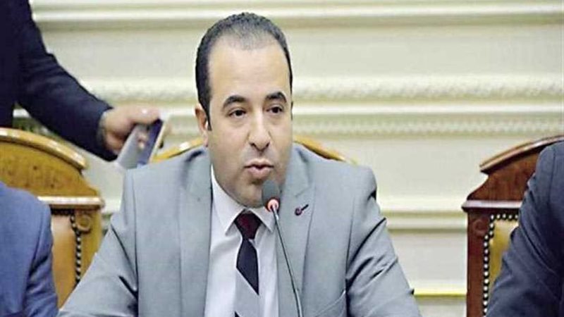 اتصالات النواب تناقش