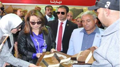 افتتاح معرض 