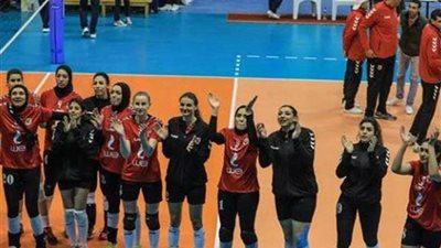 فريق سيدات طائرة الأهلي يفوز على يو اس اف ايه البوركيني في بطولة أفريقيا
