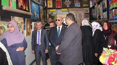 افتتاح معرض التربية الفنية لتعليم الغربية