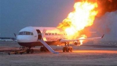 اندلاع حريق بطائرة إيرانية على متنها 50 راكبًا