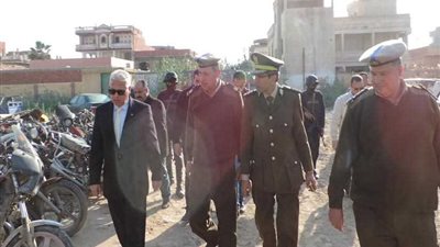 مدير أمن البحيرة يتفقد خدمات تأمين الكنائس (صور)