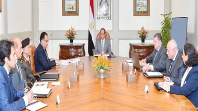 الرئيس السيسى يستعرض مع رئيس الوزراء خطط تطوير