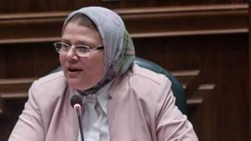 نائبة تطالب المجتمعات