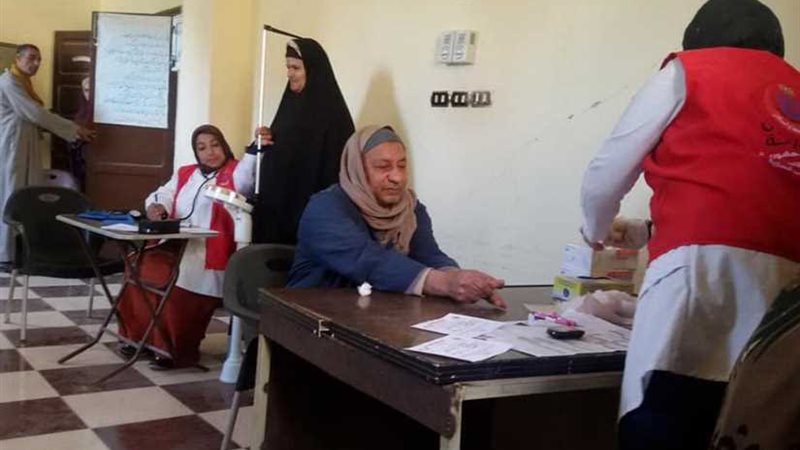 فحص مليون و374 ألف