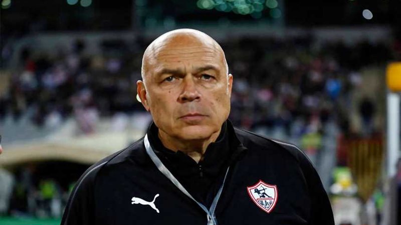 جروس يُعلن قائمة