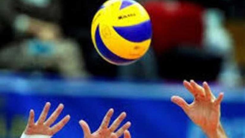 طائرة سبورتنج تحصد