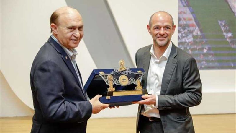 وفد منظمة OECD يزور