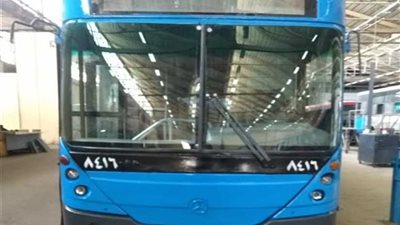 طلاء ٢٠٠ أتوبيس أسبوعيًا استعدادا 