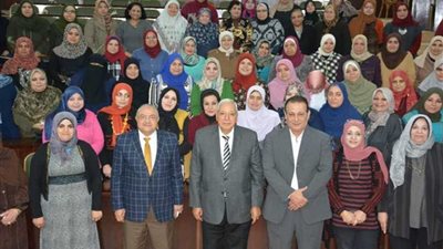 في عيد الأم.. 