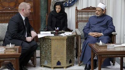 الإمام الأكبر يشيد بموقف رئيسة وزراء نيوزيلاندا تجاه هجوم 