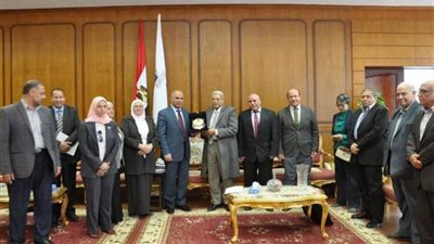 لجنة الحاسبات بالأعلى للجامعات تتفقد كلية الذكاء الاصطناعي بـ 