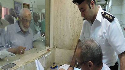 الجوازات تواصل تسهيل الإجراءات للمسنين وذوي الاحتياجات