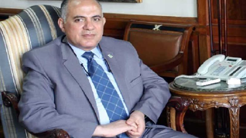 وزير الري يشارك في