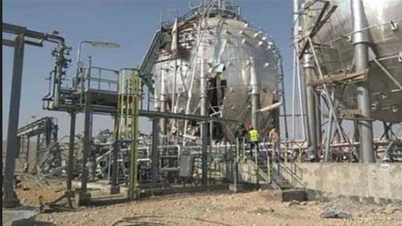 مصرع وإصابة 15 عاملا