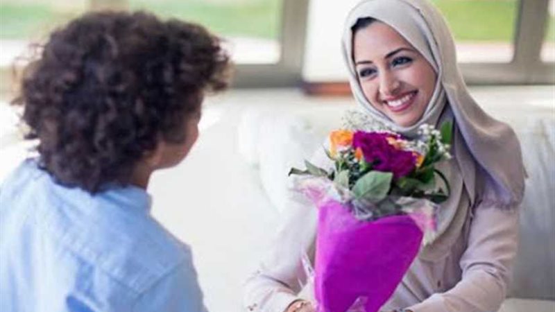 «فيفا» يهدي باقة