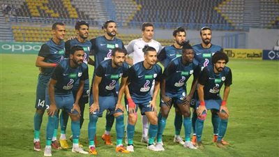 رئيس نادي إنبي يحفز اللاعبين لتحقيق الفوز على الإسماعيلي