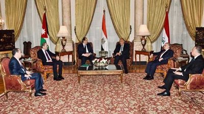 اجتماع سُداسي بالقاهرة لوزراء خارجية ورؤساء مخابرات مصر والأردن والعراق