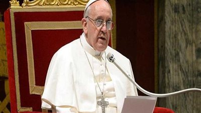 البابا فرانسيس يصلي من أجل نهاية سلمية لأزمة 