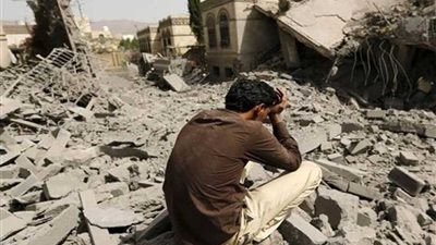مسؤول يمني: 50 مليار دولار خسائر الاقتصاد خلال 4 سنوات من حرب الحوثيين
