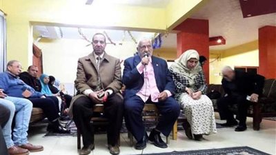 مياه القناة تفعل الأسبوع المائي بنادي المسنين والزجالين