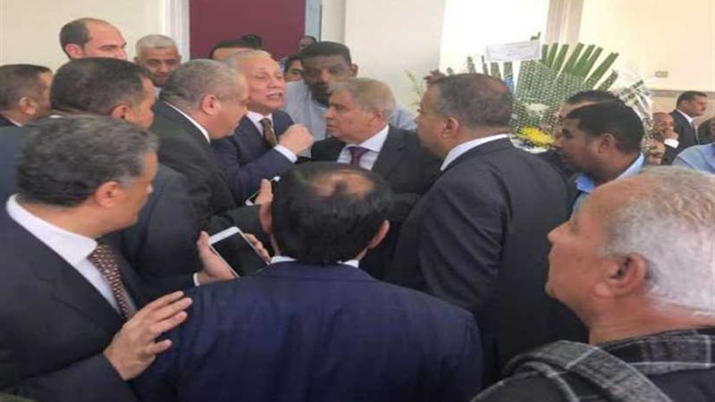 الطيب يعقد قران نجل