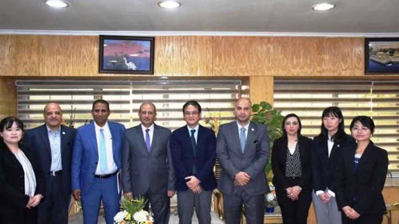 محافظة أسوان يبحث