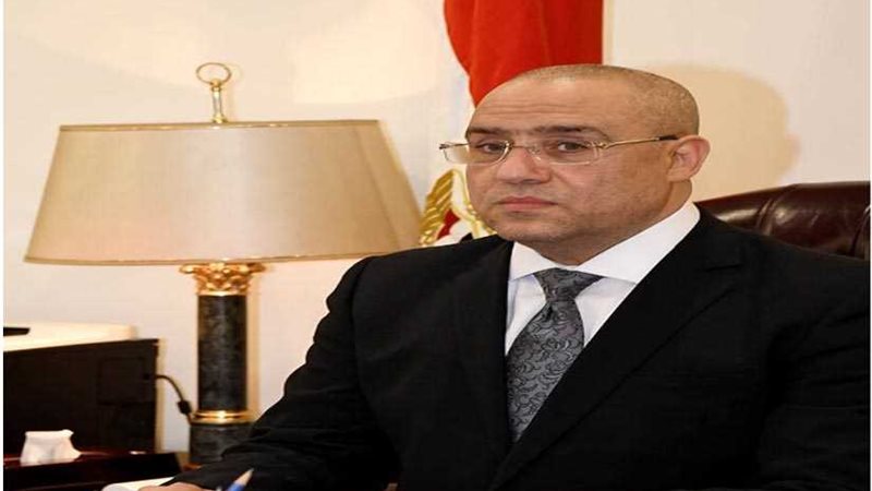 3 وزراء يعقدون اجتماعاً