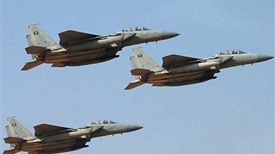 مقتل وإصابة أكثر من 50 حوثيًا بغارات جوية للتحالف في جبهة صرواح