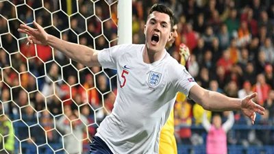 فوز إنجلترا الساحق خارج الديار على مونتنيجرو بخماسية يتصدر عناوين الصحف الإنجلبزية