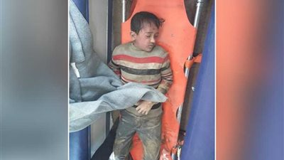 انتشال جثة طفل سقط غريقًا في نهر شبين الكوم بـ