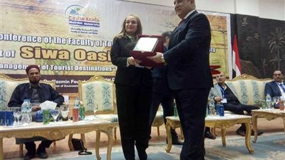 انطلاق المؤتمر الدولي للتخطيط المتوازن لتنمية السياحة في سيوة