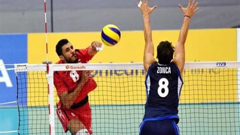 أبوزينة: معسكر الأهلي