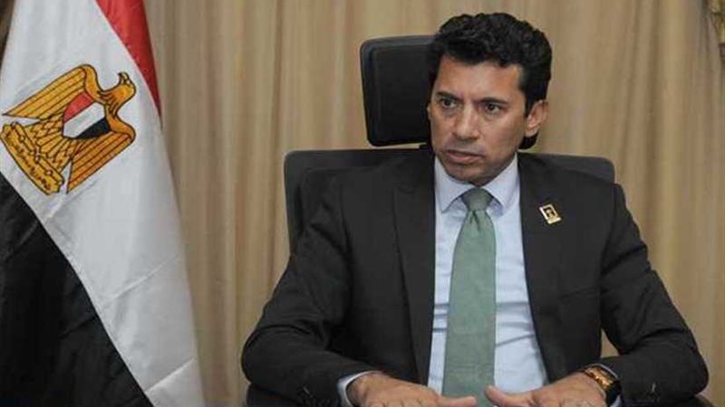 الشباب تنفذ برنامج