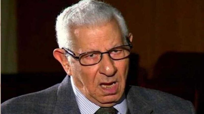 شكاوى الإعلام توصي