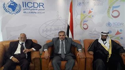 رئيس جامعة الأزهر يحاضر بالمنتدى الخامس لشباب العالم الإسلامي بمحافظة الإسماعيلية