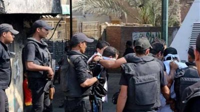 تكثيف أمني للقبض على المتهمين بسرقة سيارة برلماني بالقناطر الخيرية