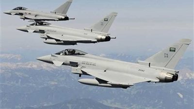 مقتل 50 من عناصر داعش في غارات للتحالف بكهوف الباغوز