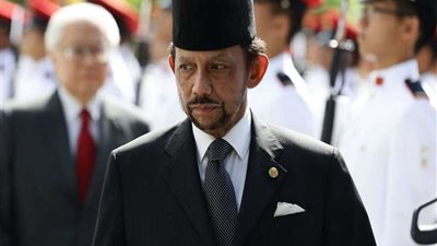 بروناي تعتبر الشذوذ الجنسي مثل الزنا يعاقب صاحبه بالرجم