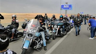 مسيرة رياضية بـ1000 دراجة نارية على طريق السخنة