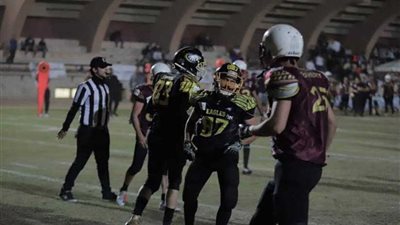 الإيجلز والبييرز يصعدان لنصف نهائي دوري كرة القدم الأمريكية