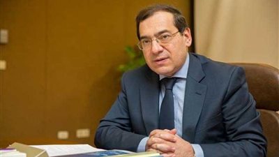 وزير البترول يبحث مع رؤساء الشركات العالمية تنفيذ برنامج تأهيل القيادات الشابة