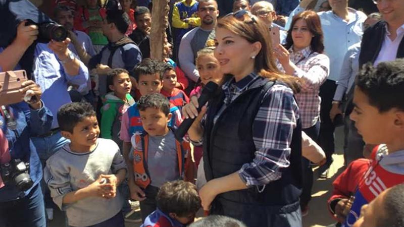 على أنغام الموسيقى