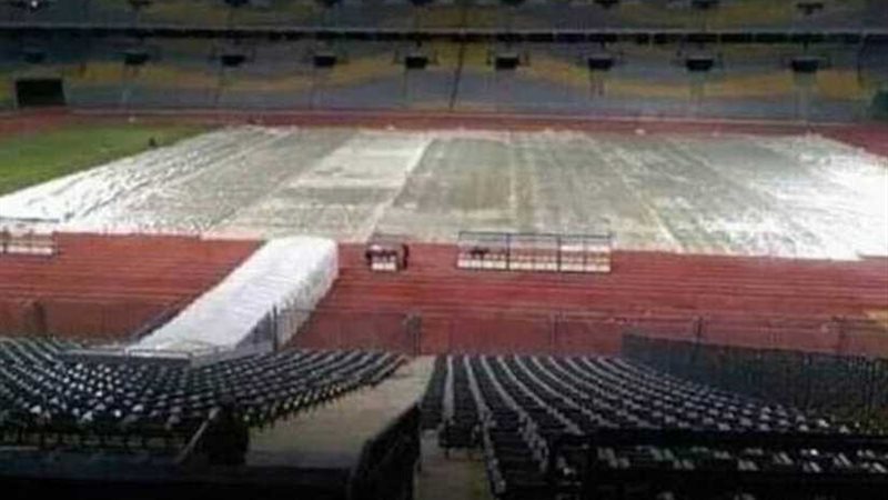 السيول تغطي برج العرب