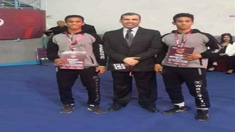 ذهبية وفضيتان وبرونزية