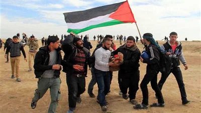 شهيدان و112 مصابا حصيلة اعتداء الاحتلال على مسيرات الفلسطينيين