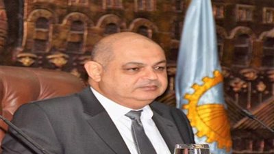 محافظ الغربية يطالب الإسكان بتسليم 2000 شقة مغلقة لمستحقيها